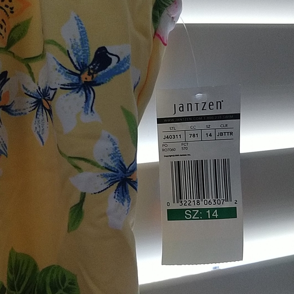 Jantzen Yellow Tropical One Piece Swimsuit - Picture 3 of 6